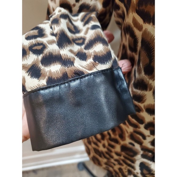 SHEIN Brown Animal Print Faux Leather Collar & Sleeve Button Down Shirt Size 4 - Picture 6 of 13